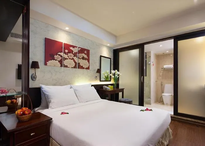 Dragon Pearl Hotel