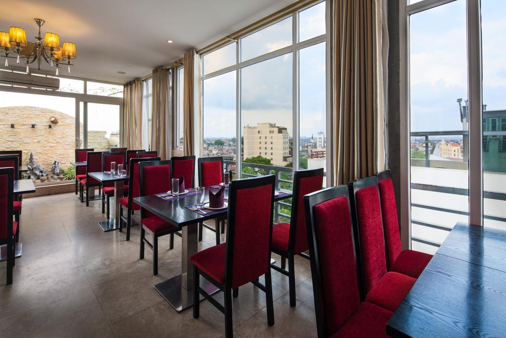 Dragon Pearl Hotel 3*